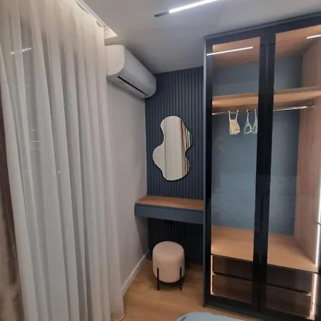 Apartment Twoviews *