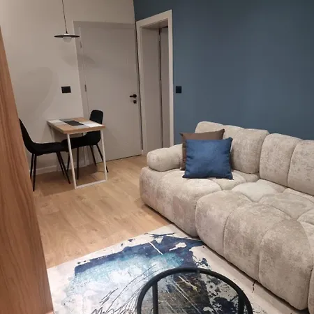 Twoviews Apartment *