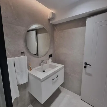 Apartment Twoviews Tirana