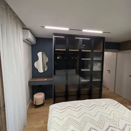 Twoviews Apartment Tirana