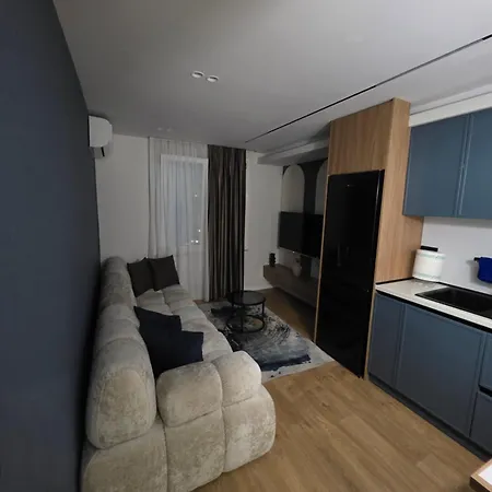 Twoviews Apartment