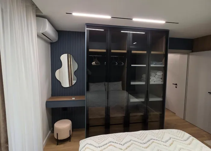 Twoviews Apartamento Tirana